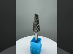 SL Conkere vorm met een dubbel gesneden boor met een straal aan het eind